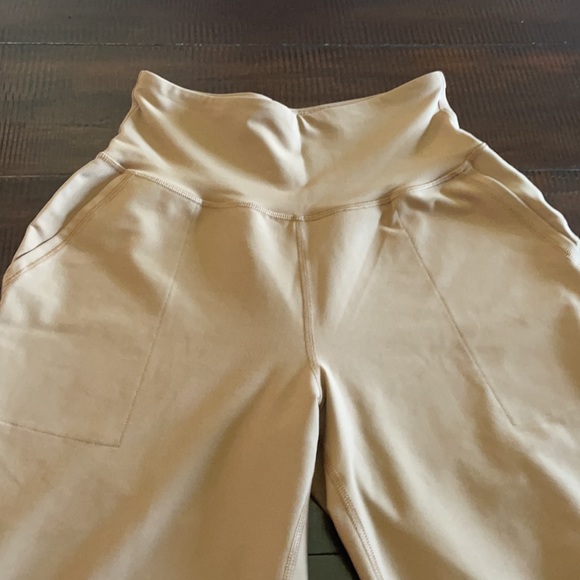 Old Navy Powersoft Joggers - Picture 2 of 6